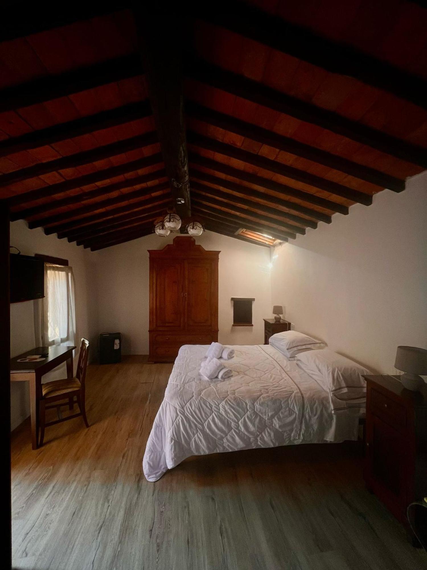 Hotel Il Pietreto Colle Val D'Elsa Exteriör bild
